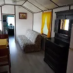 Leszkowo بيت خشبي